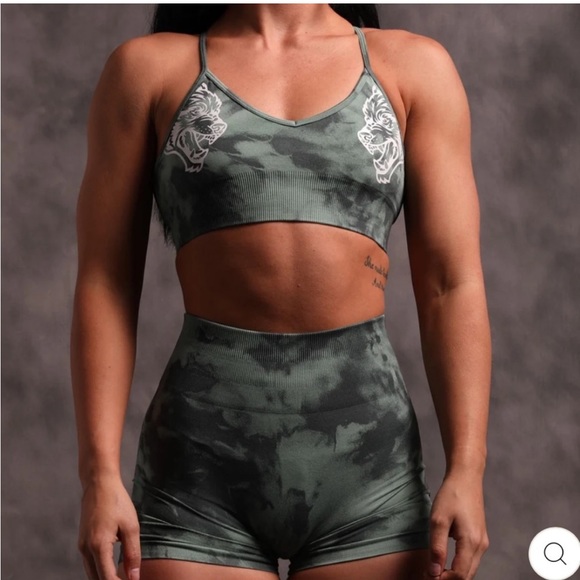 Darc Sport Everson Shorts: Lush Green Marble - Picture 4 of 5